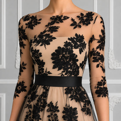 IRIS | Vestido Midi de Encaje Negro