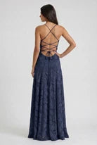 SIRA | Vestido largo y romántico